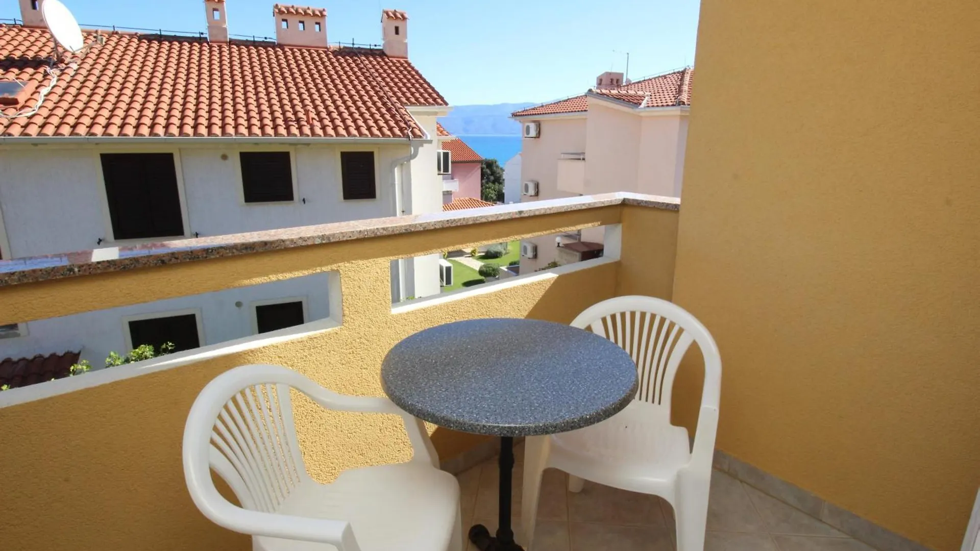 Apartments With A Parking Space Baska, Krk - 22687