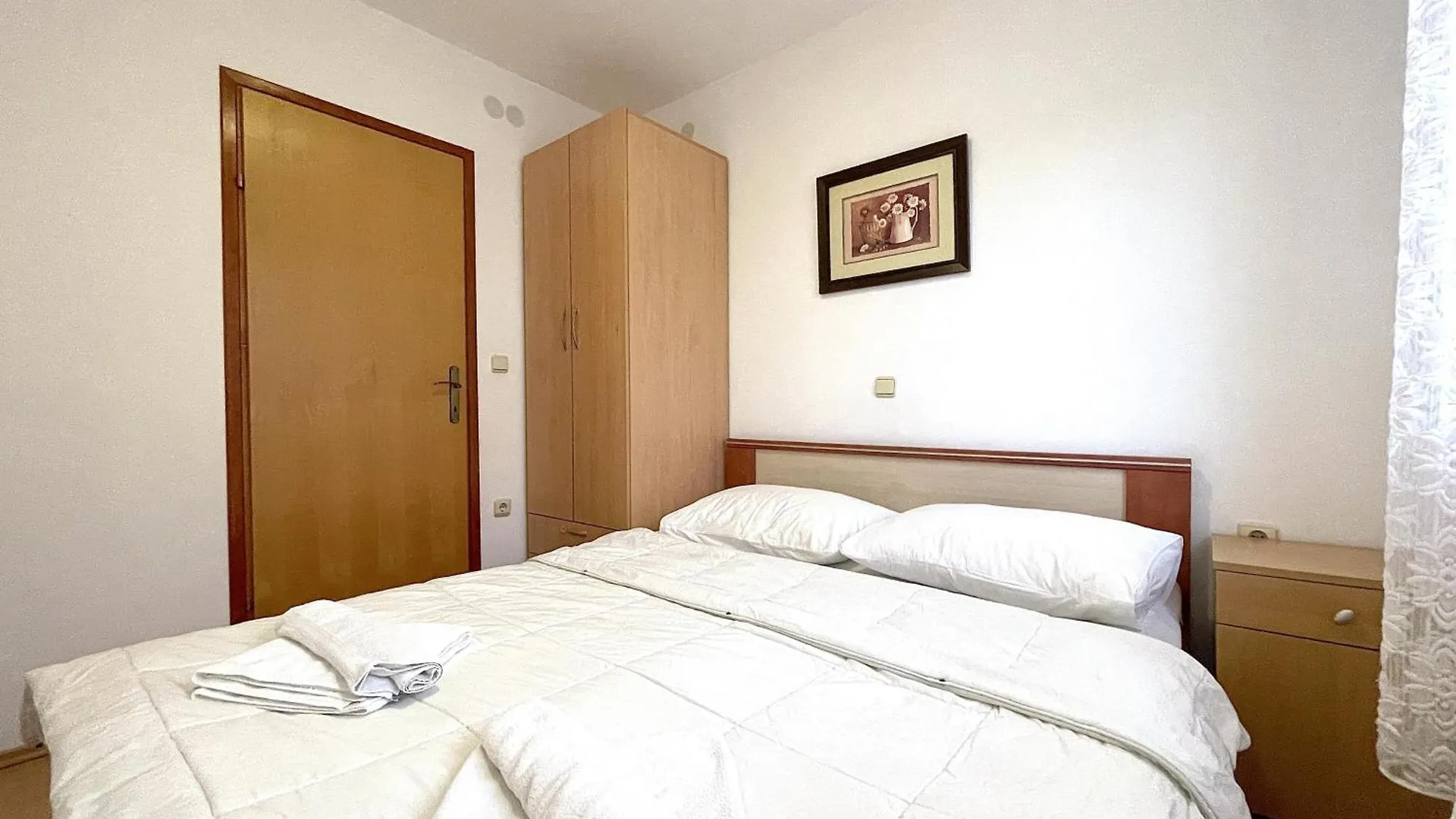 Apartments With A Parking Space Baska, Krk - 22687