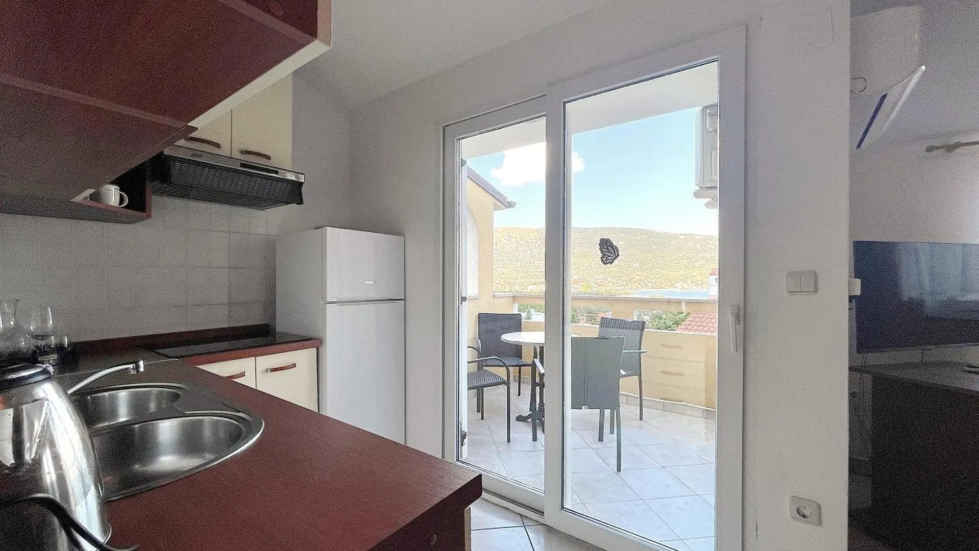 Apartments With A Parking Space Baska, Krk - 22687  Baska (Krk)